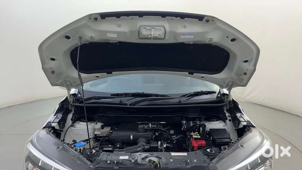 Maruti Suzuki Xl6 1.5 Zeta Mt, 2024, Petrol