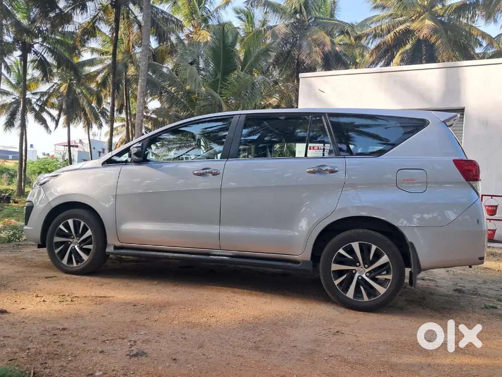 Toyota Innova Crysta 2021 Diesel 140000 Km Driven