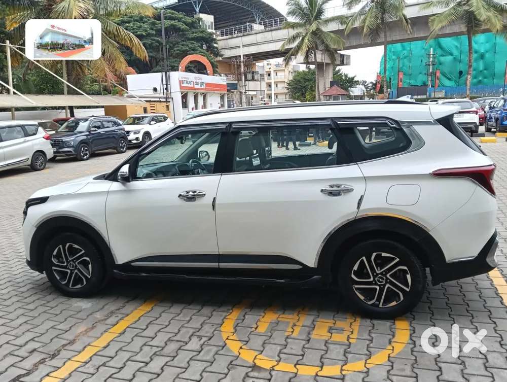Kia Carens 1.4 Luxury Plus 6 Str, 2022, Petrol