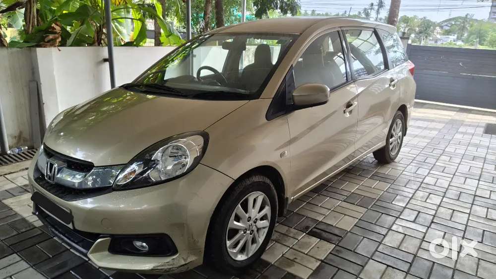 Honda Mobilio 2014 Petrol 24996 Km Driven