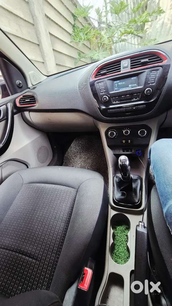 Tata Tiago 2018