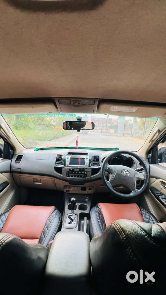 Toyota Fortuner 3.0 4x2 Automatic, 2013, Diesel