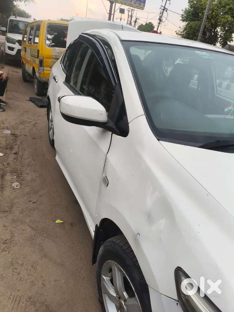 Honda City Hybrid Ehev 2013