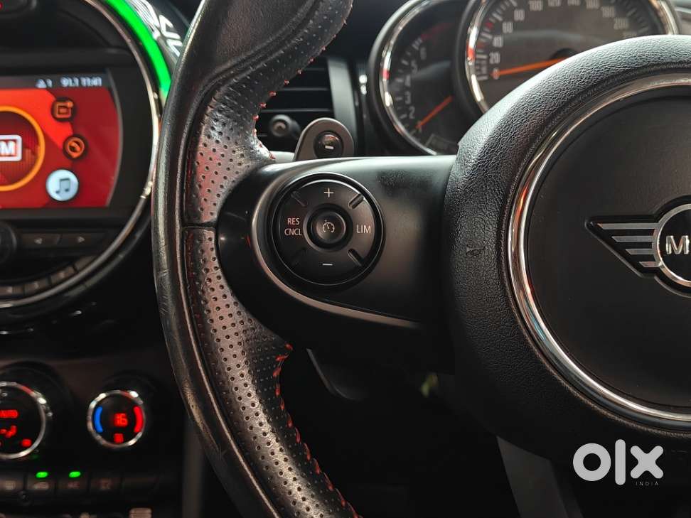 Mini Cooper 3 Door John Works, 2020, Petrol