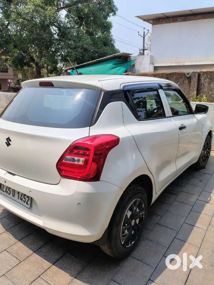 Maruti Suzuki Swift 2021 Lxi