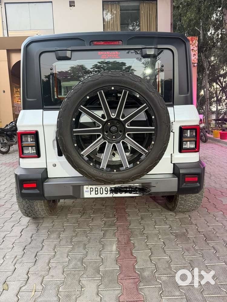 Mahindra Thar Roxx 2025