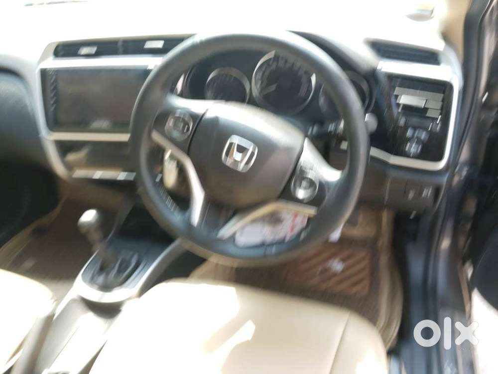 Honda City 1.5 V 4th Gen I-vtec Mt, 2018, Petrol