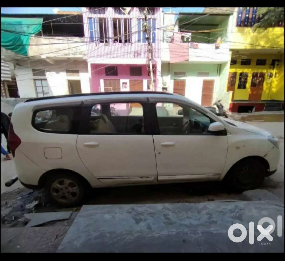 Renault Lodgy 2016 Diesel Well Maintained
