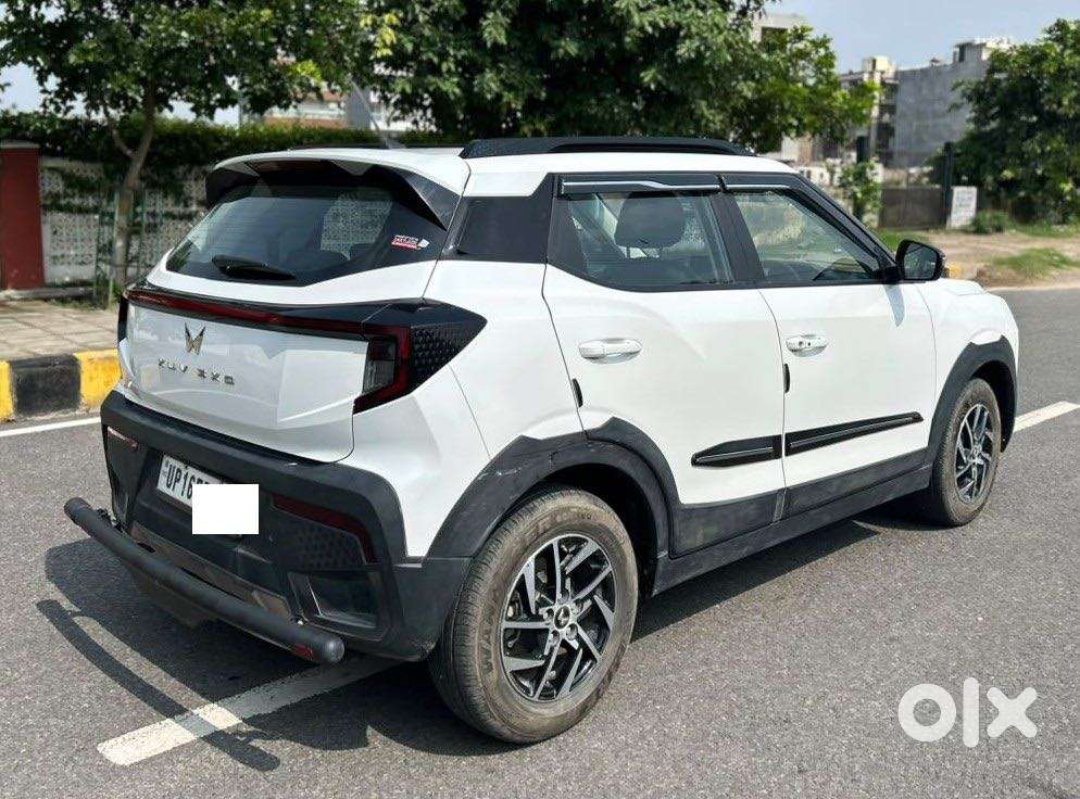 Mahindra Xuv 3xo Ax5 Ds Mt, 2026, Diesel