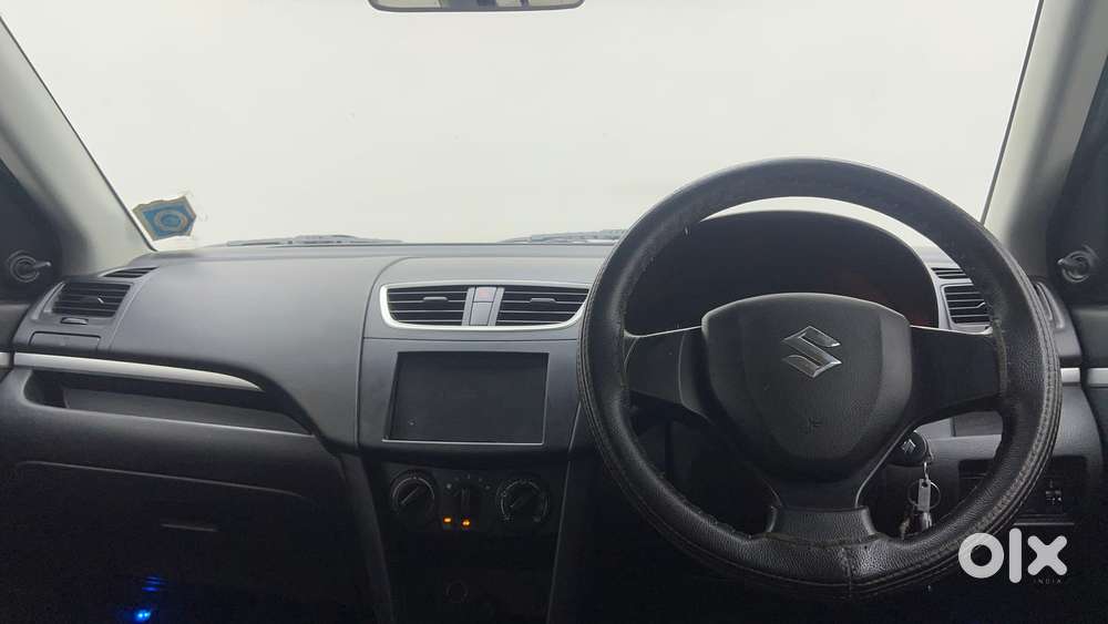 Maruti Suzuki Swift 1.2 Lxi (o), 2015, Petrol