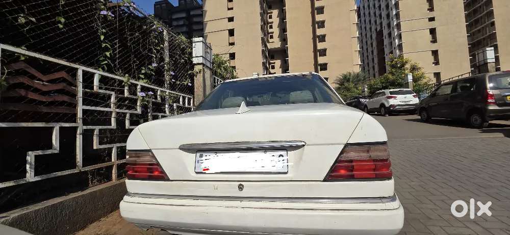 Mercedes-benz E-class 2004 Petrol 50000 Km Driven With Vip Number