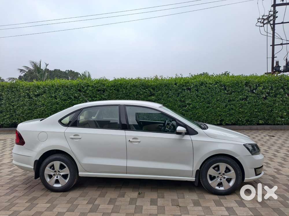 Skoda Rapid 1.6 Ambition Plus Tdi At, 2019, Diesel