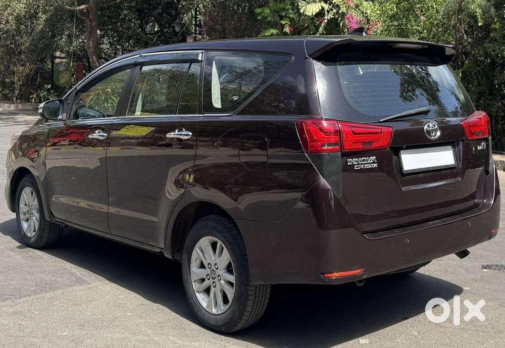 Toyota Innova Crysta 2.4 Vx Mt 8s, 2016, Diesel