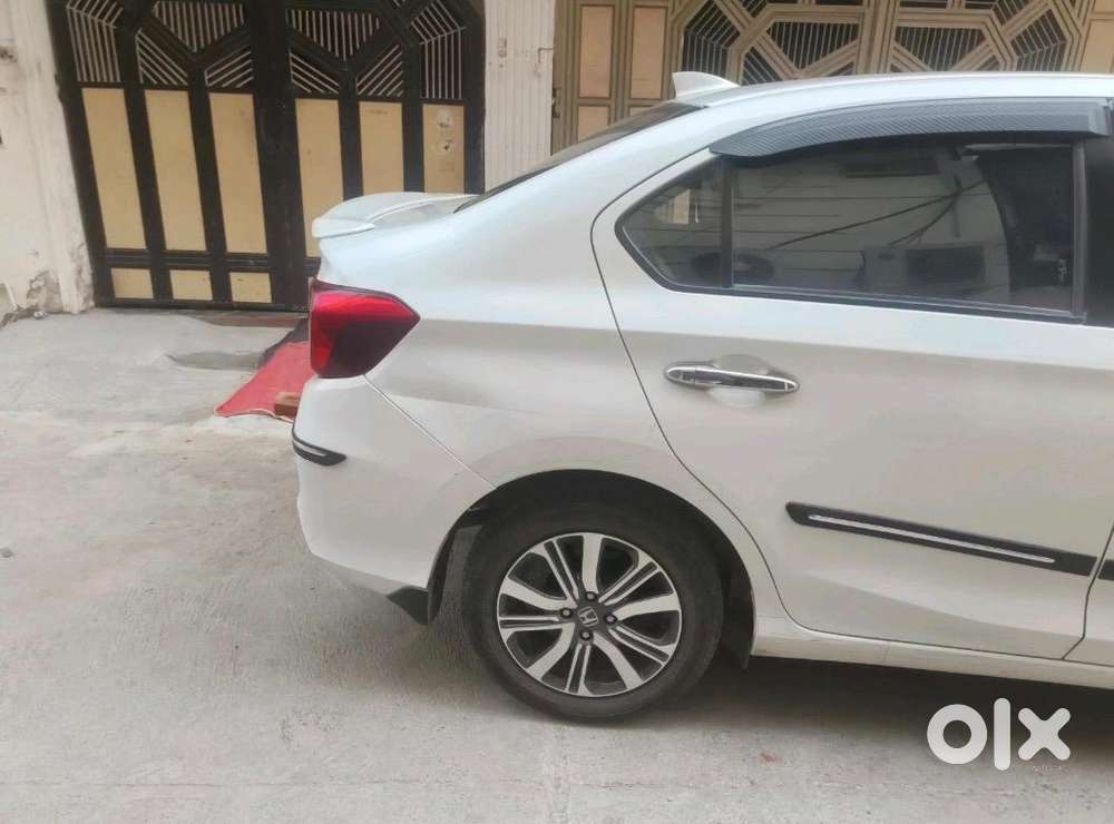 Honda Amaze Elite Manual Petrol 2024