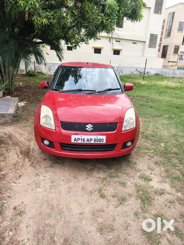Maruti Suzuki Swift 2006- Extra Cng Tank Fixed-good Condition