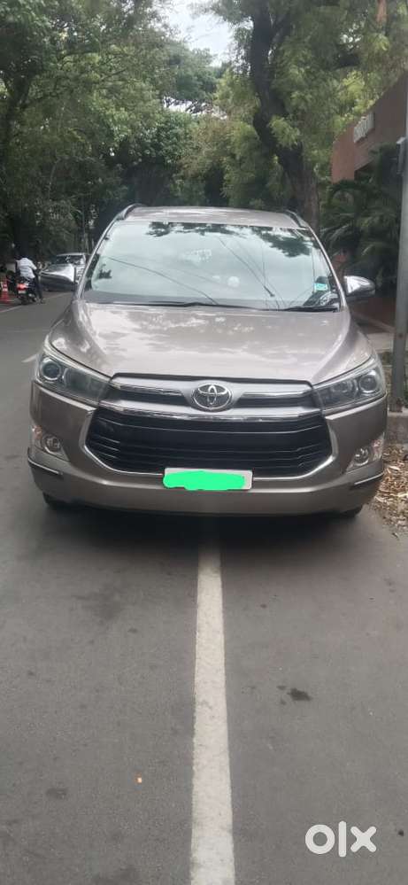 Toyota Innova Crysta 2.8z Automatic, 2017, Diesel