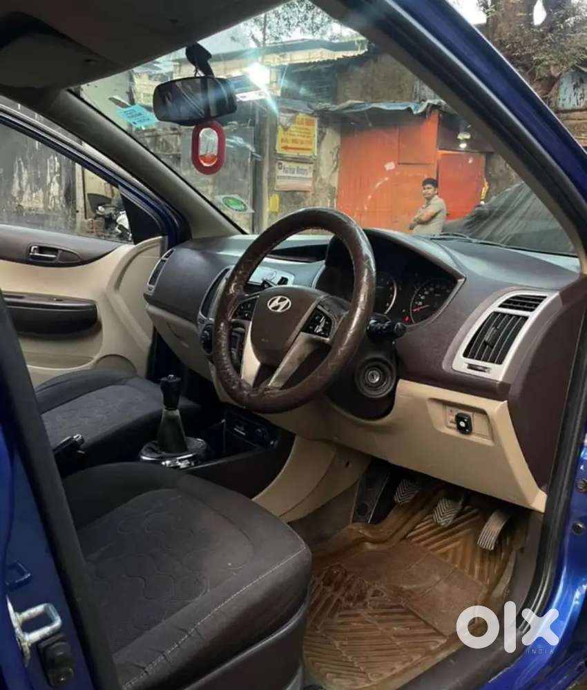 Hundai I20 Sportz Bs Iv (2011) Model For Sale
Papers: All Paper Clear