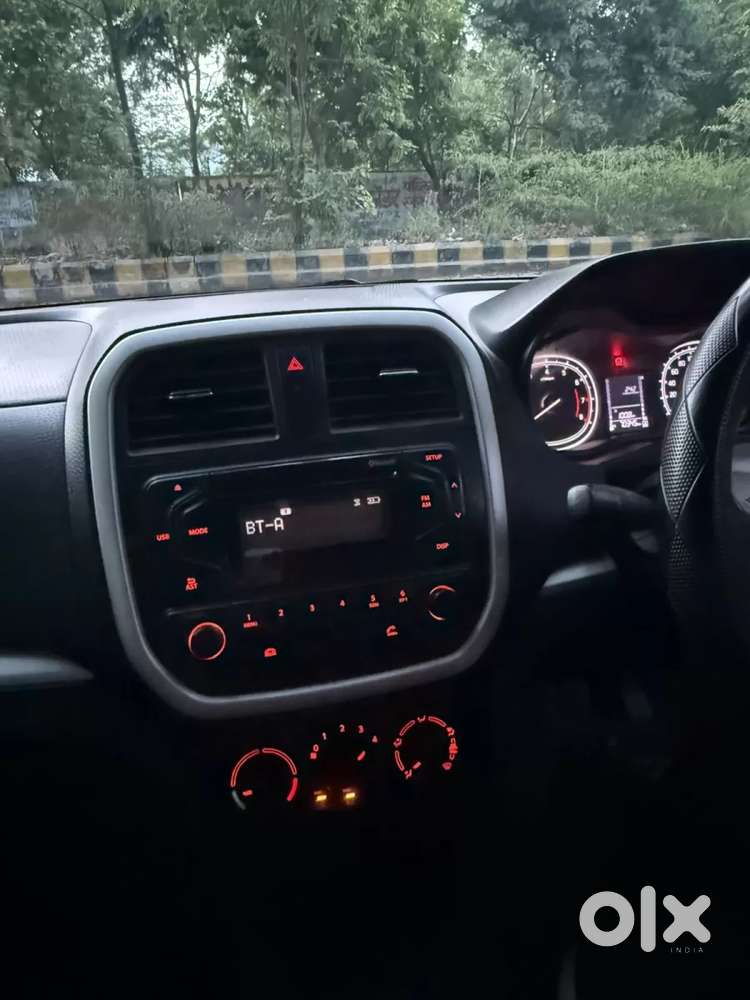 Maruti Suzuki Vitara Brezza 1.5 Lxi, 2020, Petrol