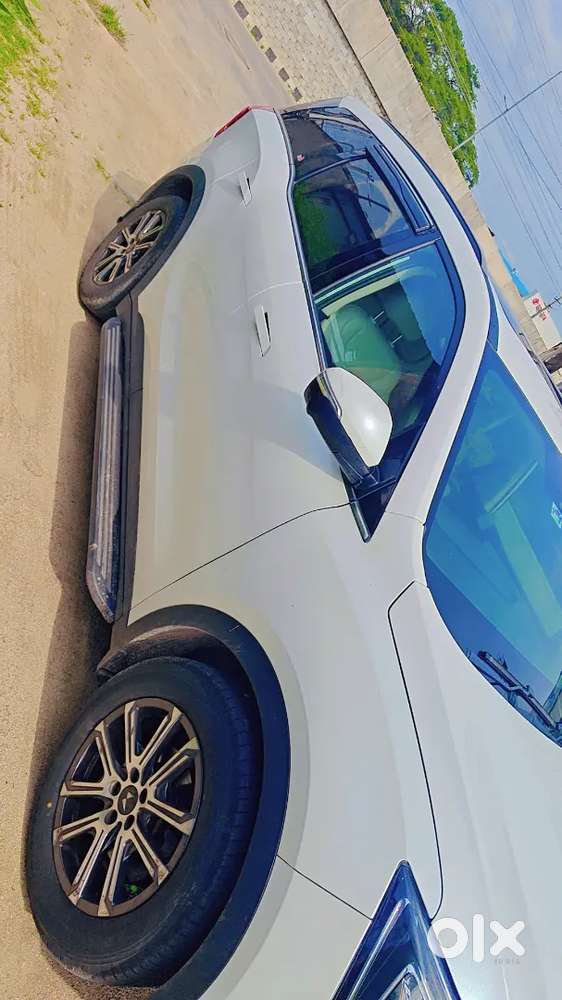 Mahindra Xuv700 Ax7 2023 Awd