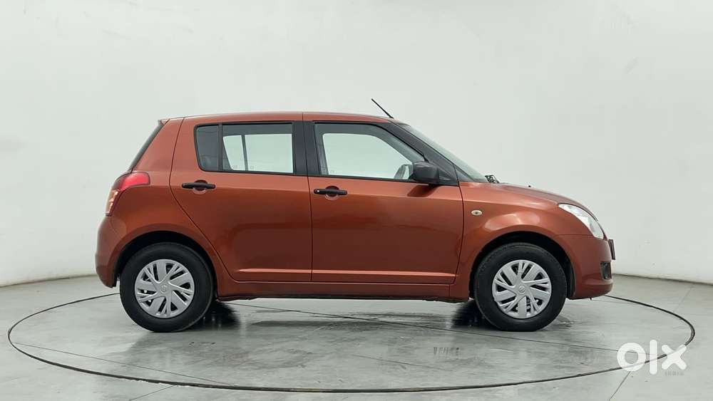 Maruti Suzuki Swift 2004-2010 Vxi Bsiv, 2011, Petrol