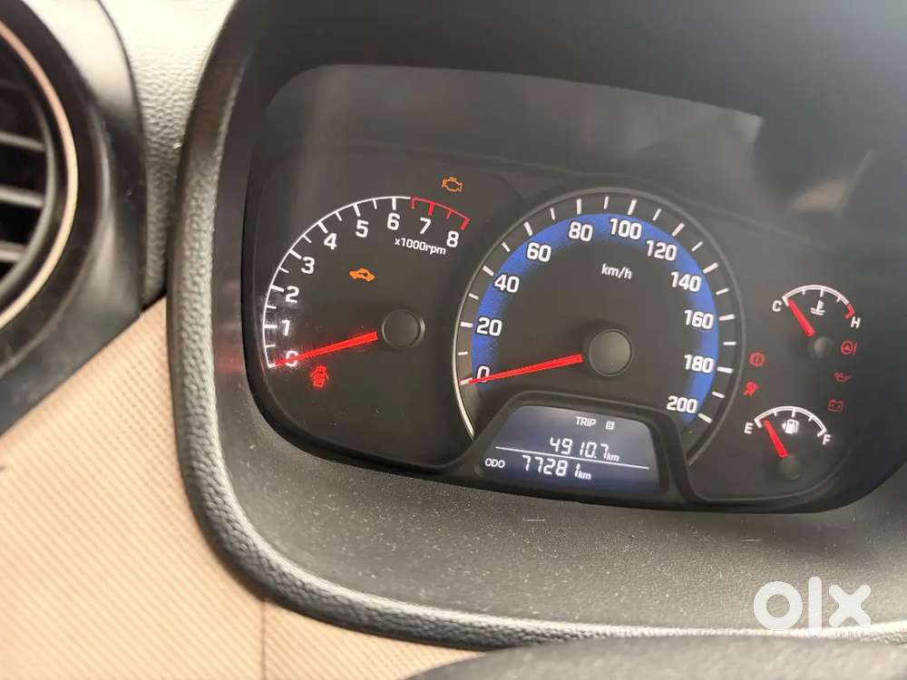 Hyundai Xcent Petrol Manual 2014