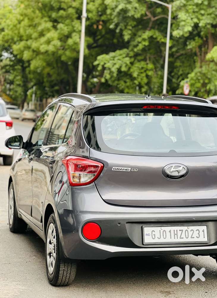 Hyundai Grand I10 Sportz(o) 1.2 Mt, 2019, Petrol