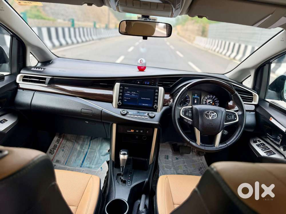 Toyota Innova Crysta [2020-ongoing] 2.4 Zx At 7 Str, 2022, Diesel