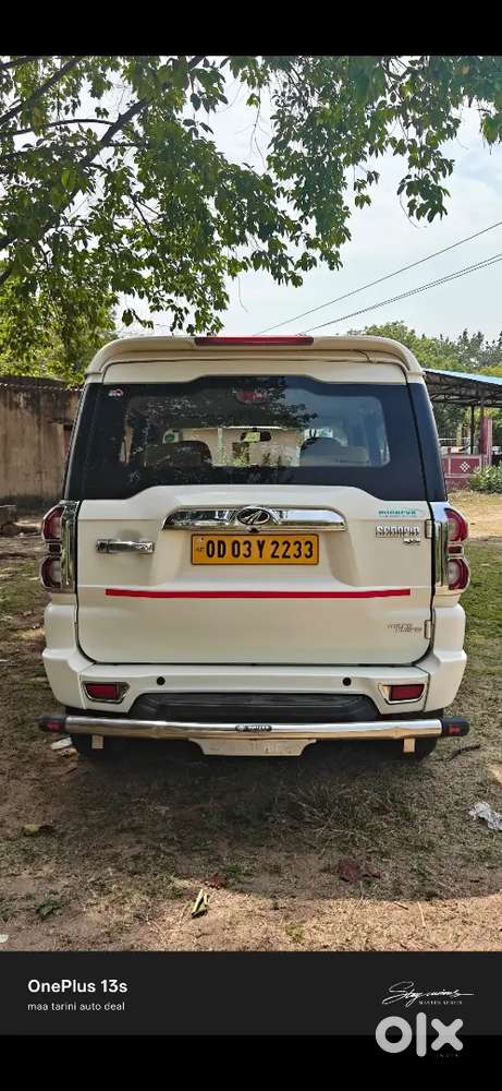 Mahendra Scorpio S5
