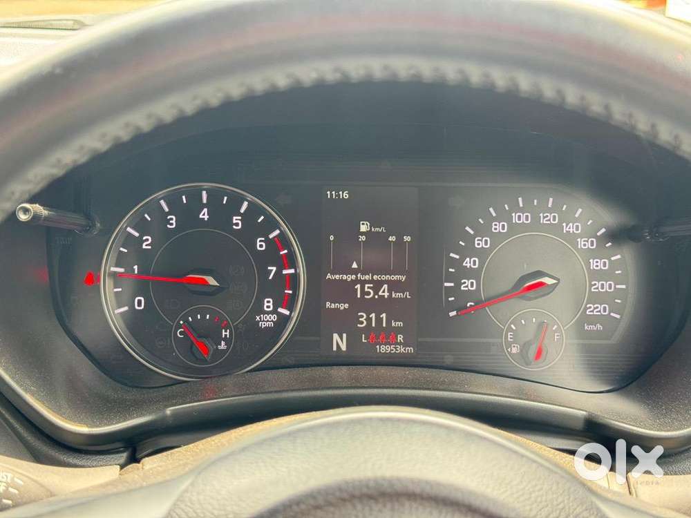 2024 Swift Zxi Plus Dual-tone Blue  Warranty Till 2030  19k Km