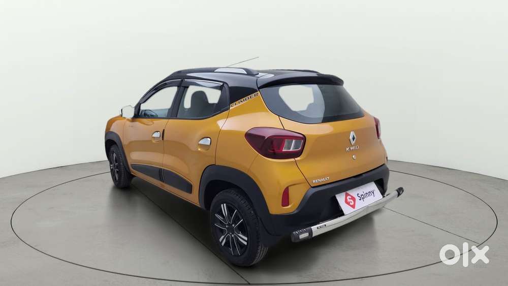 Renault Kwid 1.0 Climber (o) Dual Tone, 2024, Petrol