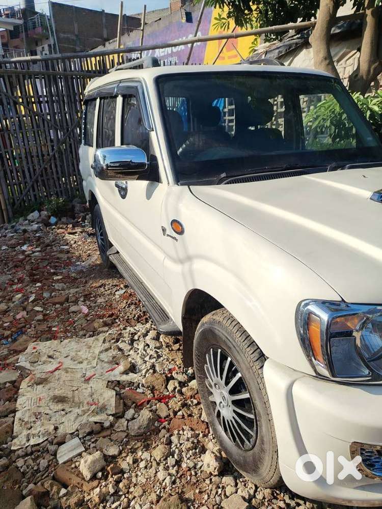 Mahindra Scorpio Facelift, 2016, Diesel