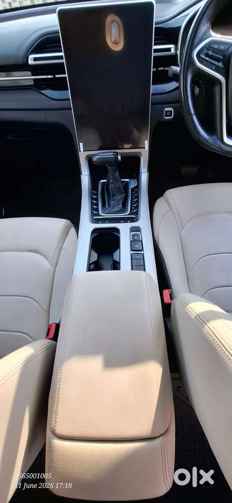 Mg Hector Plus Savvy Pro 1.5 Turbo Petrol Cvt 6 Str, 2023, Petrol