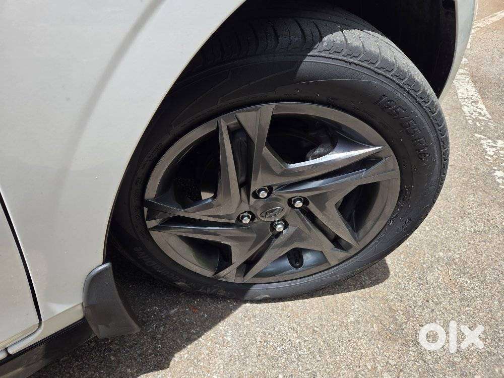 Hyundai New I20 1.2 Sportz Ivt, 2023, Petrol