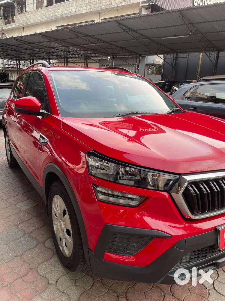 Skoda Kushaq 1.0 Tsi Active, 2022, Petrol