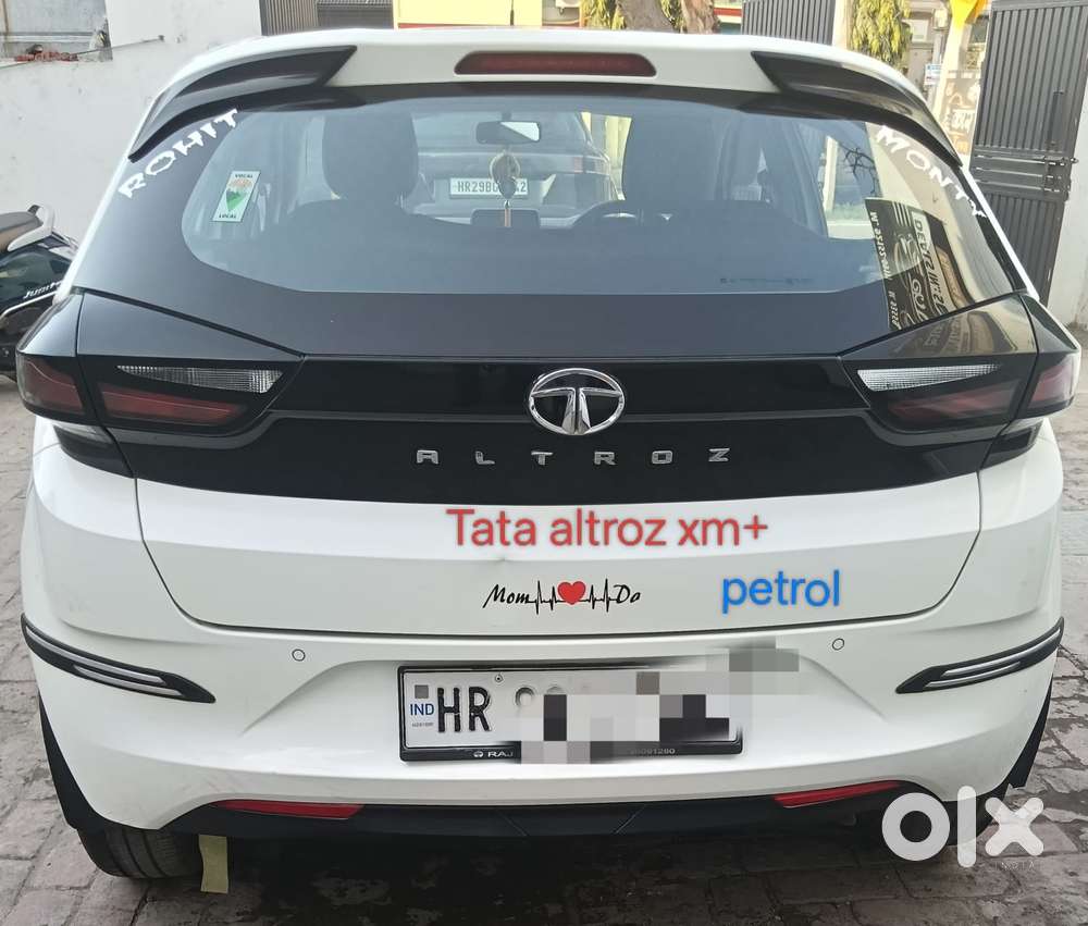 Tata Altroz 1.2 Xm Plus, 2022, Petrol
