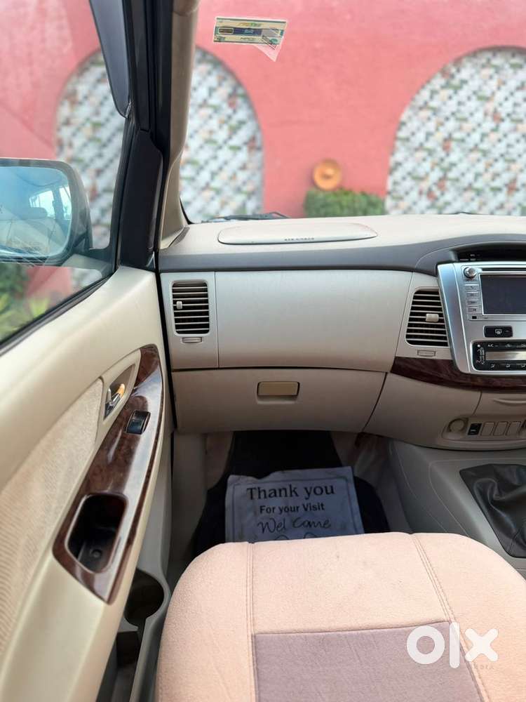 Toyota Innova Diesel 2015