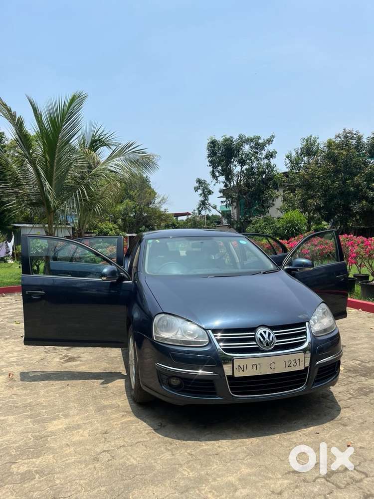 Volkswagen Jetta Petrol 2010