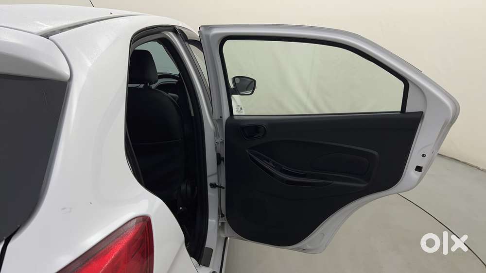 Ford Figo Titanium, 2020, Petrol