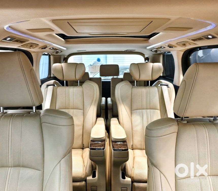 Toyota Vellfire Vip – Executive Lounge, 2022, Petrol
