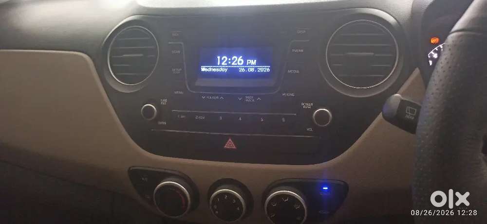 Hyundai Grand I10 Asta Petrol 2016
