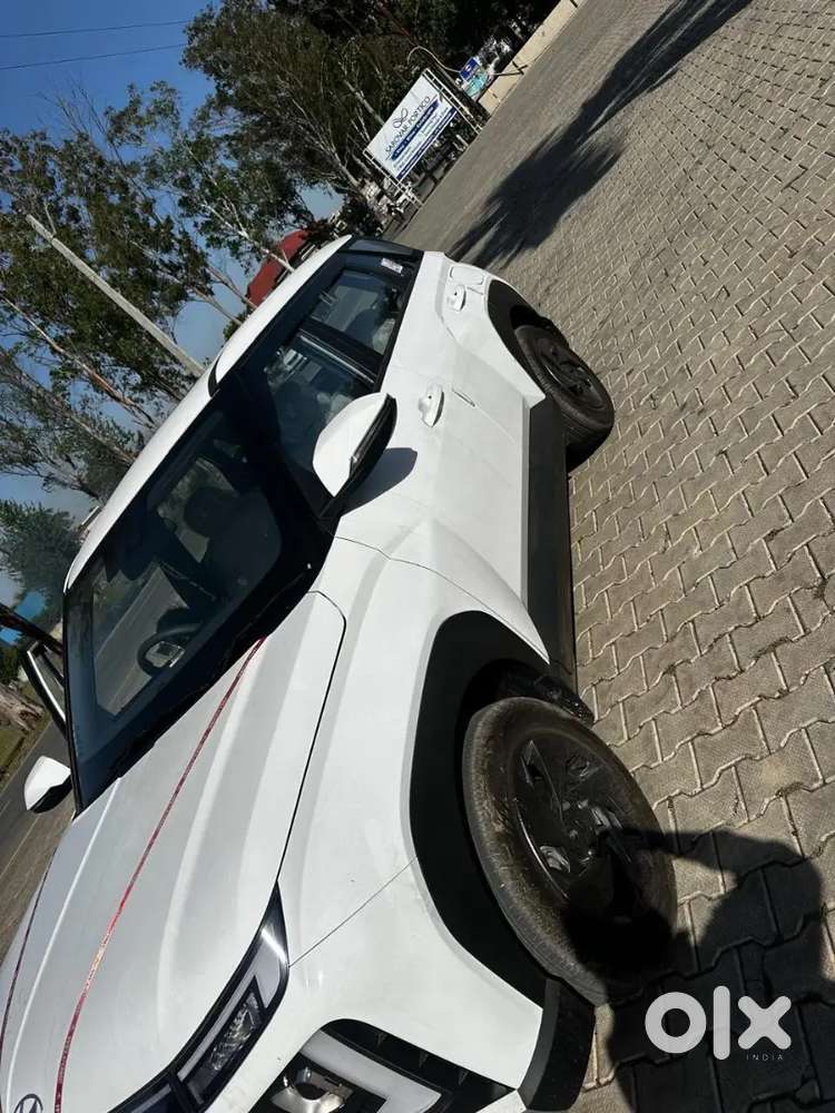 Hyundai New Venue 2026 Diesel 1326 Km Driven