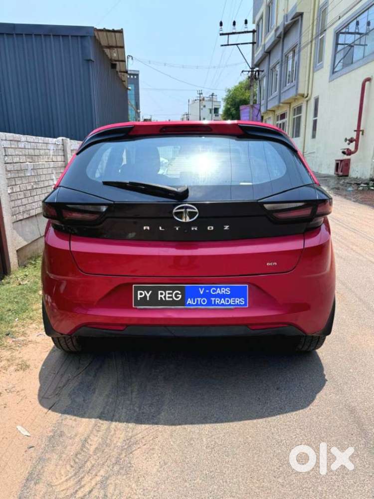 Tata Altroz 1.2 Xza Petrol Dct, 2022, Petrol