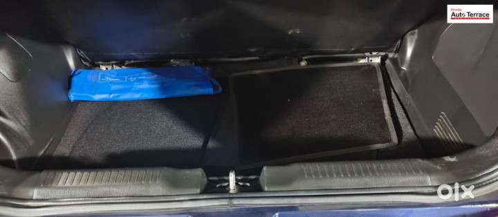 Maruti Suzuki Swift Amt Vxi, 2020, Petrol
