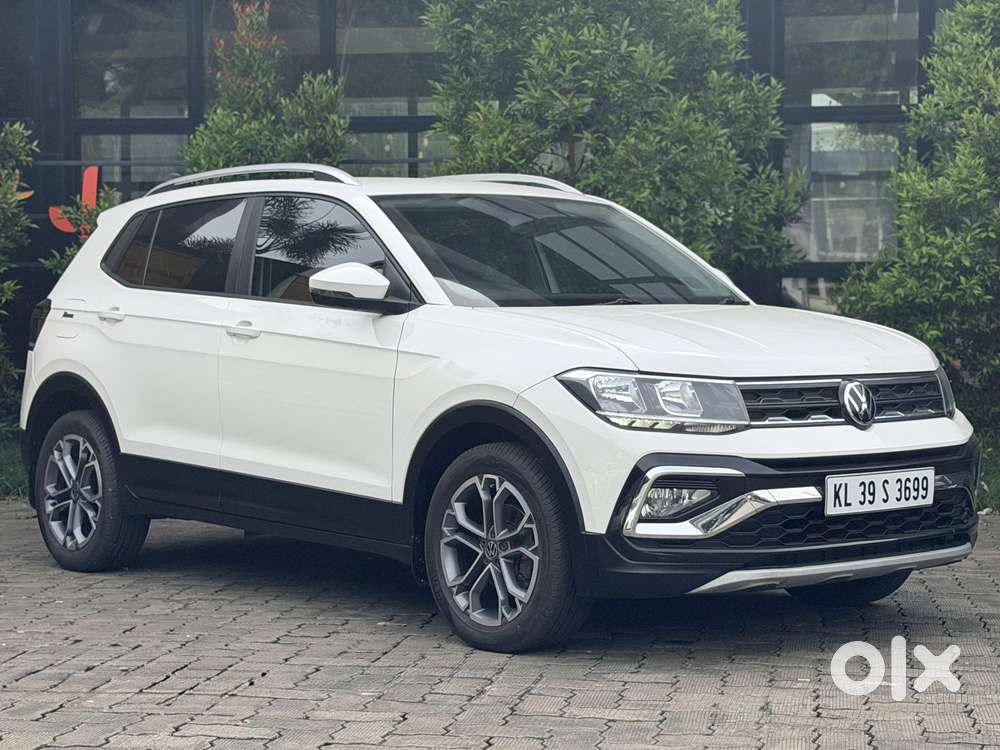 Volkswagen Taigun 1.0 Tsi Highline At, 2022, Petrol