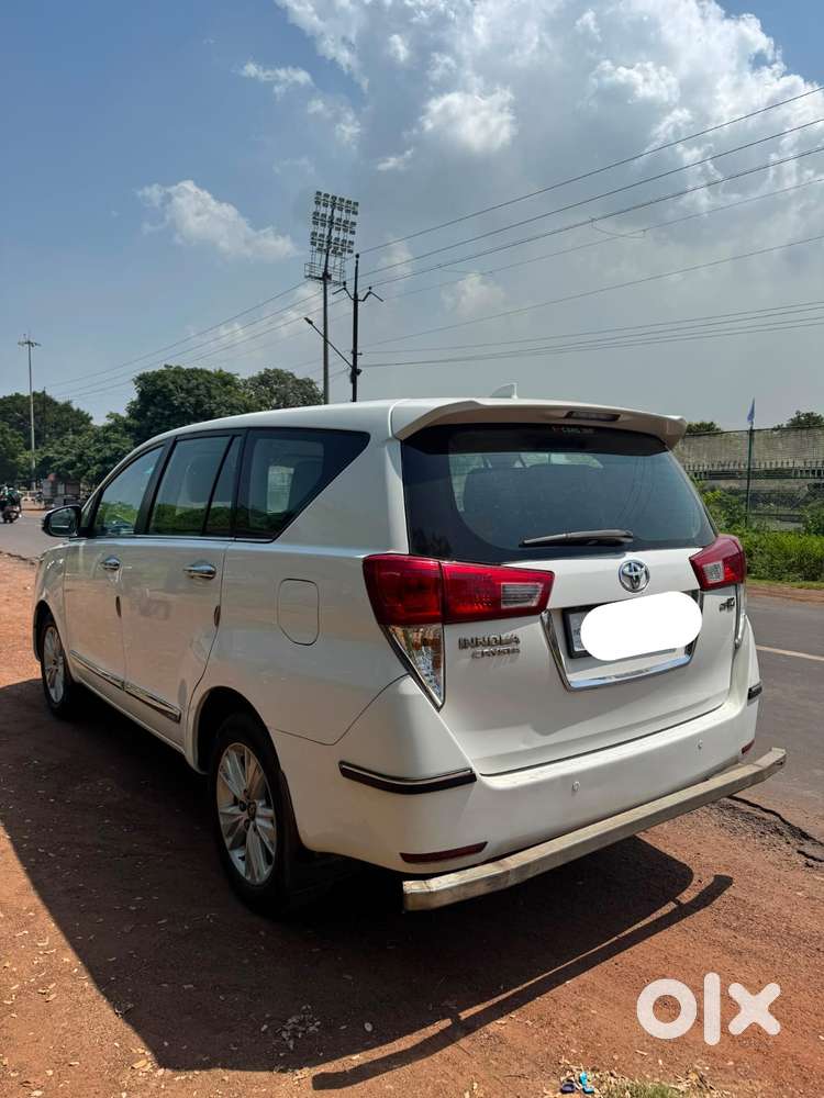 Toyota Innova Crysta 2.8 Z, 2017, Diesel