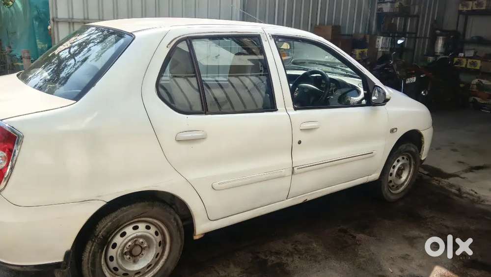 Tata Indigo Ecs Lx Tdi Series 2014 Diesel Well Maintained