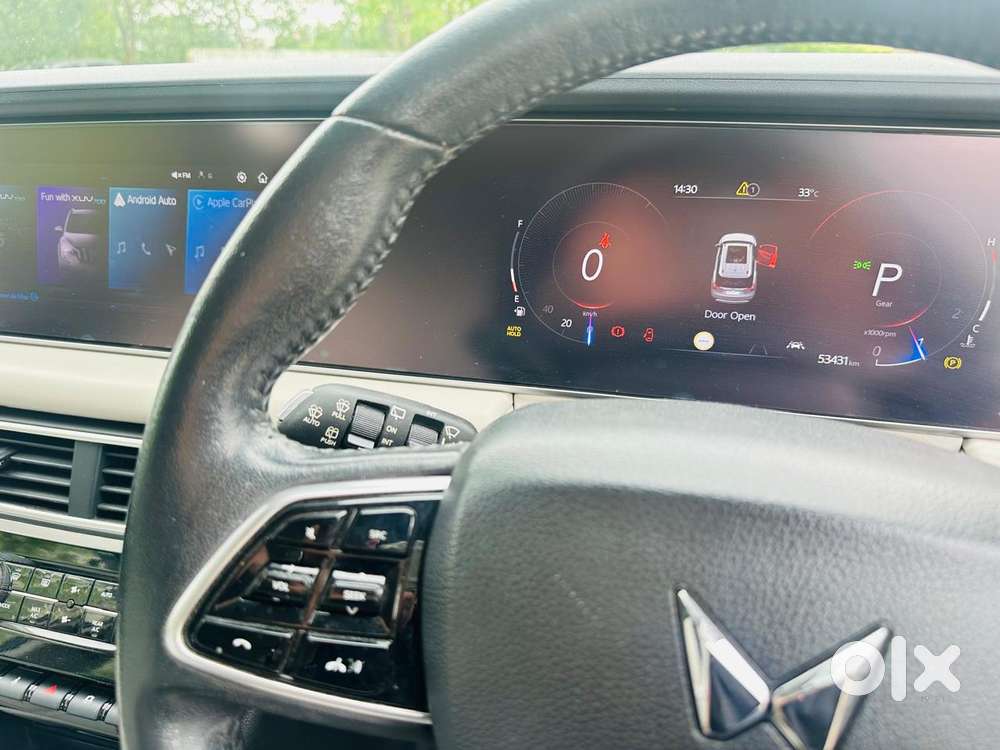 Mahindra Xuv700 2.2 Ax 7 Diesel At Luxury Pack Str, 2022, Diesel