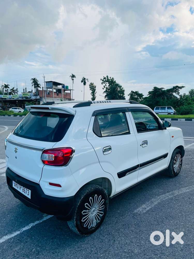 Maruti Suzuki S-presso Vxi Opt, 2022, Petrol