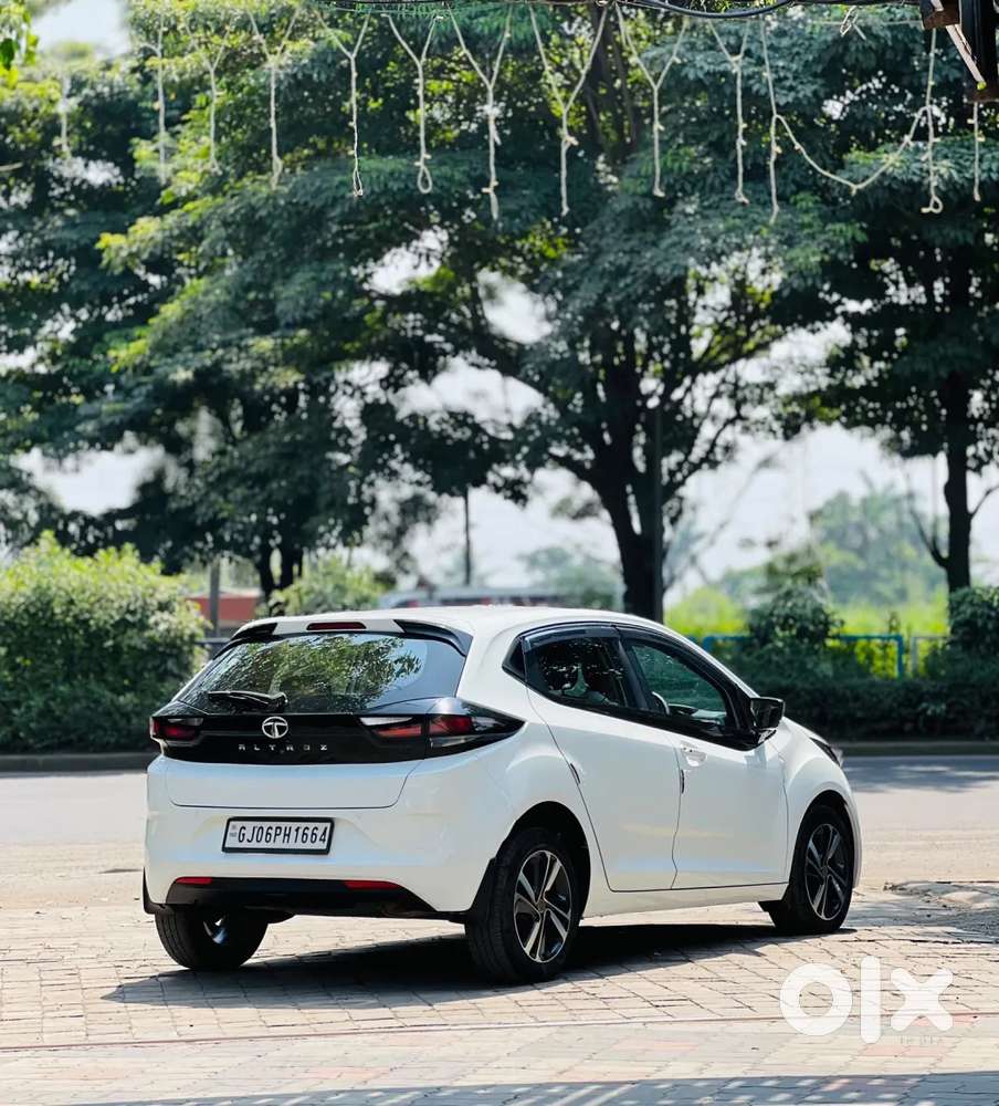 Tata Altroz 1.2 Xz (o), 2022, Petrol