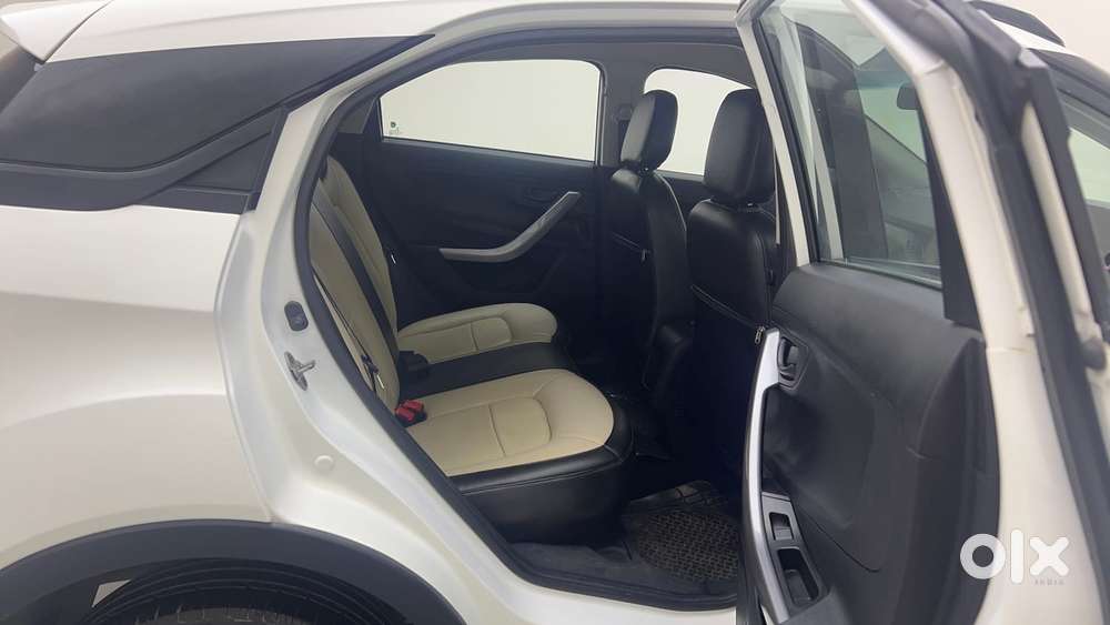 Tata Nexon 1.5 Revotorq Xm, 2023, Diesel
